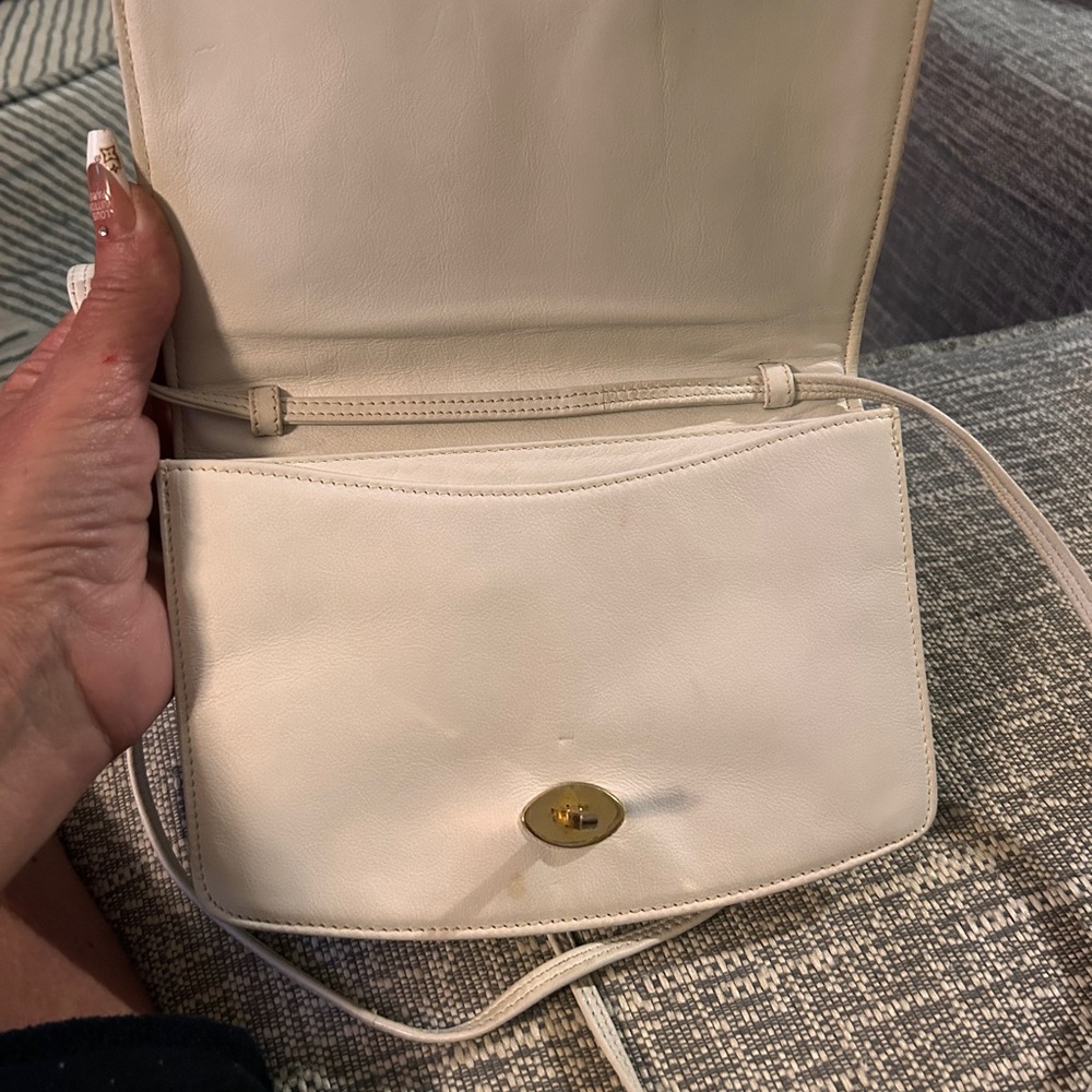 004. Fendi White&Gold vintage leather Crossbody COA - Picture 10 of 13